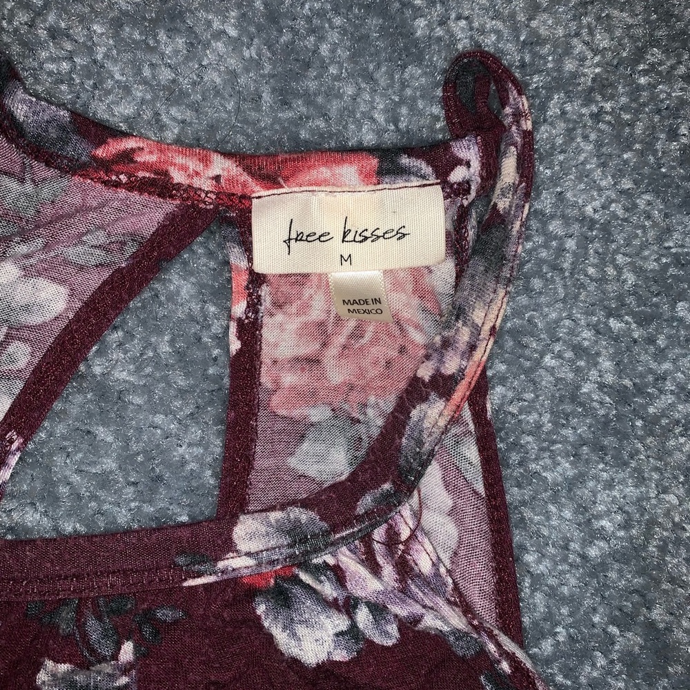 Burgundy Razor Back - Picture 2 of 2